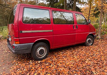 VW T4 Kombi Volkswagen Camper, Standheizung, 4 Sitze, 2,5 Li. TDI BM