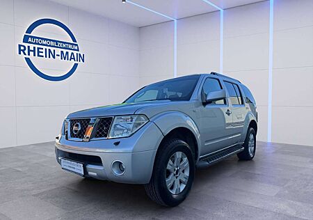 Nissan Pathfinder 2.5 dCi Premium VOLLAUSSTATTUNG 7-Sitzer