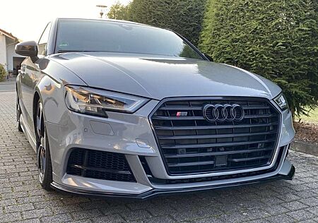 Audi A3 40 TDI Limo Quat. S Nardograu Pano Matrix Massage
