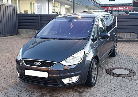 Ford Galaxy 2.0 TDCi DPF Aut. Ghia