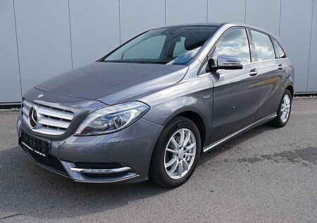 Mercedes-Benz B 200 CDI BI-XENON/PDC/AHK