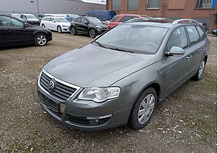 VW Passat Variant Volkswagen 2.0 TDI *AHK*SHZ*Zahnriemen neu*