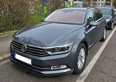 VW Passat Variant Volkswagen 2.0 TDI DSG (BlueMotion Technology)