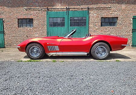 Chevrolet Corvette C3 Corvette Stingray Cabriolet 6,6l Schalter Chromm