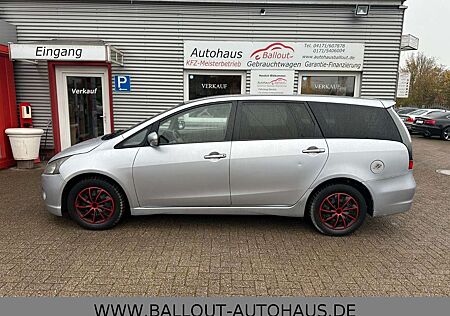 Mitsubishi Grandis 2.4 Intense*3.HAND*KLIMA*TEMPO*7-SITZER*