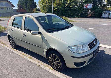 Fiat Punto 5-Türer 1.2 16V