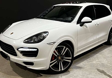 Porsche Cayenne GTS