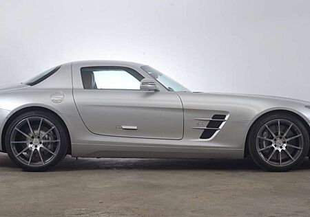 Mercedes-Benz SLS 13.750 km