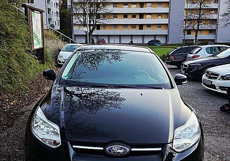 Ford Focus gebraucht kaufen Ford Focus Lim.SYNC-EcoBoost -Start-Stopp-System (Euro 5)