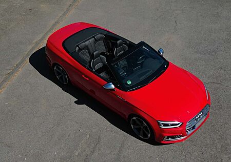 Audi S5 Cabrio 3.0 TFSI quattro tiptronic