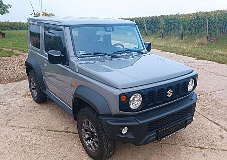 Suzuki Jimny 1.5 ALLGRIP Comfort+ 4 Sitzer Top Zustand