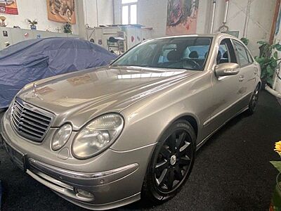 Mercedes-Benz E 500 E 500 (211.070)