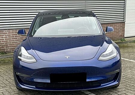 Tesla Model 3 RWD Hinterradantrieb