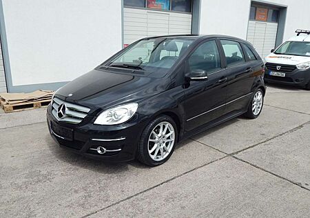 Mercedes-Benz B 180 *TÜV-NEU*LM*KLIMA*SITZH*AUTOMATIK*XENON*