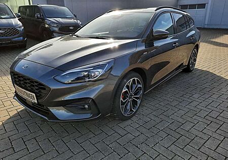 Ford Focus Turnier 1.0 EcoBoost Hybrid ST-LINE