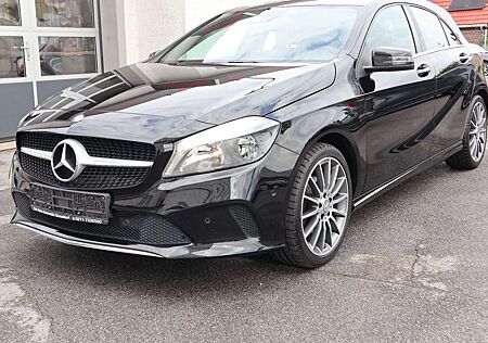 Mercedes-Benz A 200 BlueEfficiency Urban Memory Sitz AMG ALU