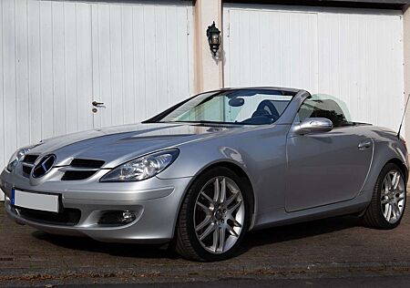 Mercedes-Benz SLK 200 Kompressor (171.442)