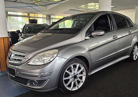 Mercedes-Benz B 200 Turbo/AHK/Xen/Pano/Sportsitze/Temp