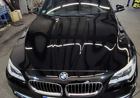 BMW 530d 530 5er Touring Diesel xDrive Touring Aut.