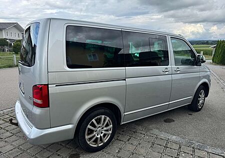 VW T5 Multivan Volkswagen Transporter T5 TDI (BiTDI) 4MOTION DSG 4MOTION Hig