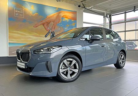 BMW 218 i Active Tourer KOMF+KAM+ACC+HARM+SPUR+AL+LED