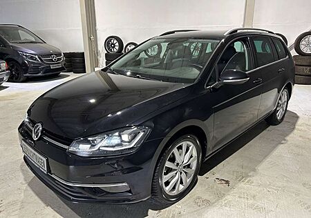 VW Golf Volkswagen VII 1.5 TSI Variant Highline*LED*Standhzg.*