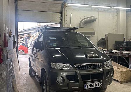 Hyundai H-1 Starex Starex SVX
