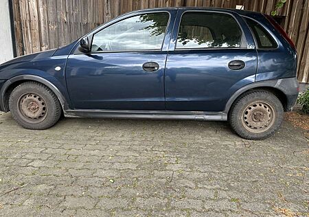 Opel Corsa 1.2 fahrbereit, ohne TÜV