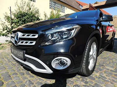 Mercedes-Benz GLA 180 GLA 180 Style AT+Navi+Business+Spiegel Paket,u v mehr. 2.Hd. gepflegt