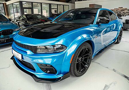 Dodge Charger 6,4 SCAT PACK WIDEBODY LED KAMERA