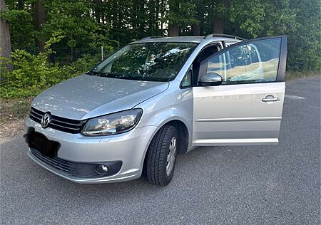 VW Touran Volkswagen Comfortline BMT
