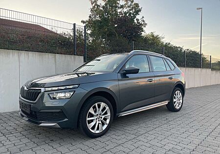 Skoda Kamiq 1.0 TSI Style LED*CarPlay*Kam*Spur*Key*17