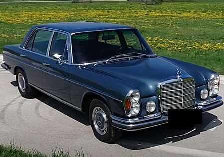 Mercedes-Benz 300