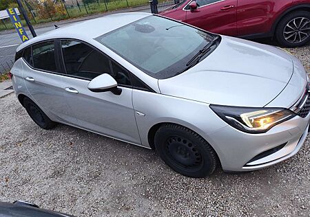 Opel Astra 1.6 D Automatik Ultimate ( TIP TOP ) einfach Geil