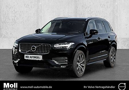 Volvo XC 90 XC90 Core AWD B5 Benzin Mild-Hybrid EU6d 7-Sitzer Stand