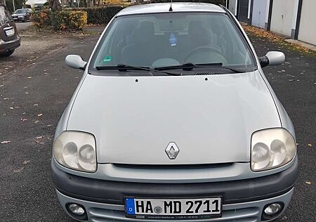 Renault Clio 1.2 Maxi