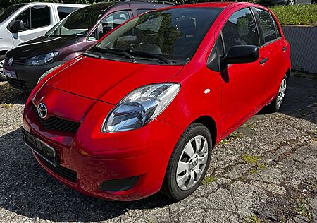 Toyota Yaris Cool