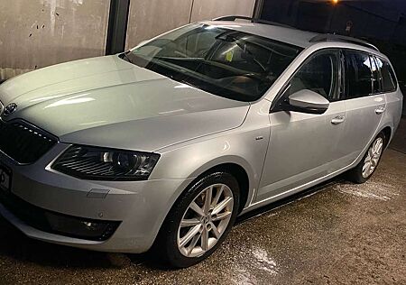 Skoda Octavia Combi 2.0 TDI (Green tec) DSG Joy