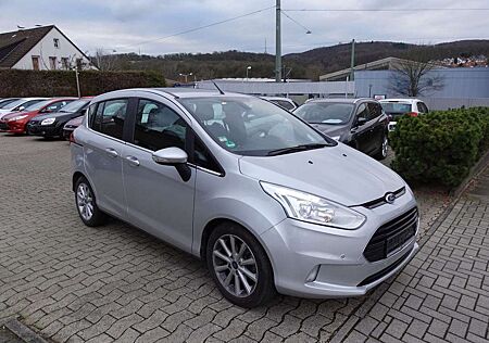 Ford B-Max Titanium