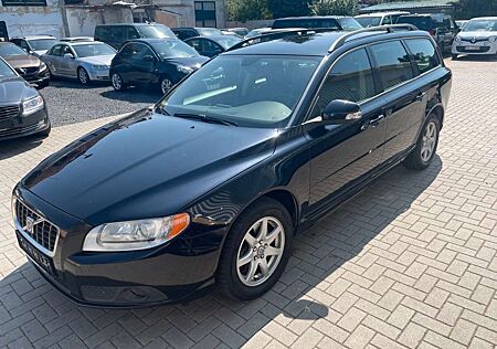 Volvo V70 D4 Momentum NAVI, Leder, Shz, ATM