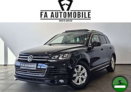 VW Touareg Volkswagen R LINE Pano Kameras AHK Leder Luft. VOLL