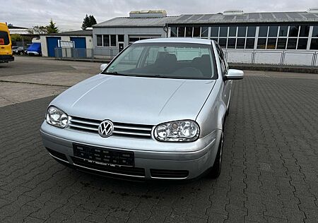 VW Golf Volkswagen 1.6 Automatik Pacific