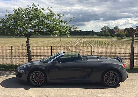 Audi R8 Spyder 5.2 FSI quattro S tronic