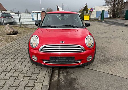 Mini ONE *TÜV NEU *SERVICE NEU *ZÜNDK.+LAMBDAS. NEU