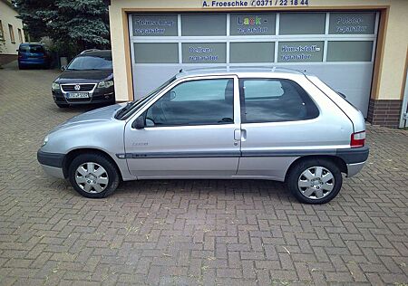 Citroën Saxo Citroen 1.1 SX TÜV Neu Nur 67665 Kilometer