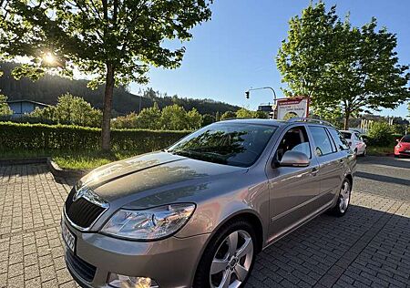 Skoda Octavia Combi 2.0 TDI DPF Sport Edition