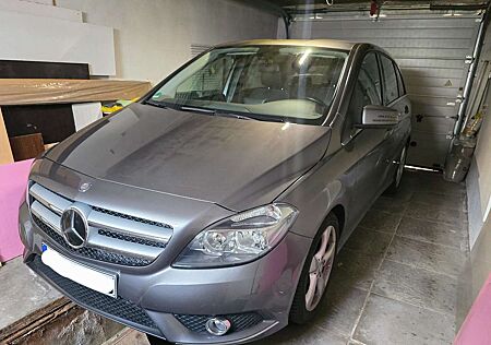Mercedes-Benz B 200 B-Klasse (BlueEFFICIENCY)