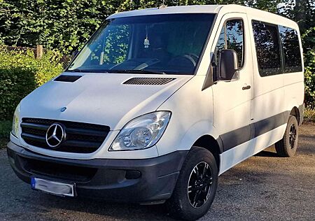 Mercedes-Benz Sprinter 316 CDI / 8-sitzer