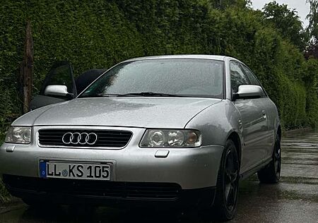 Audi A3 1.8 Attraction