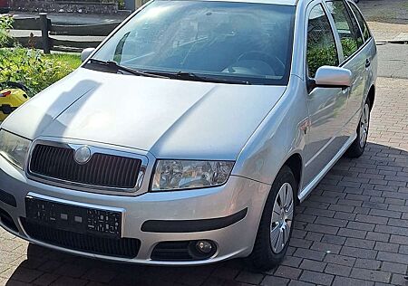 Skoda Fabia 1.4 16V Combi TÜV neu